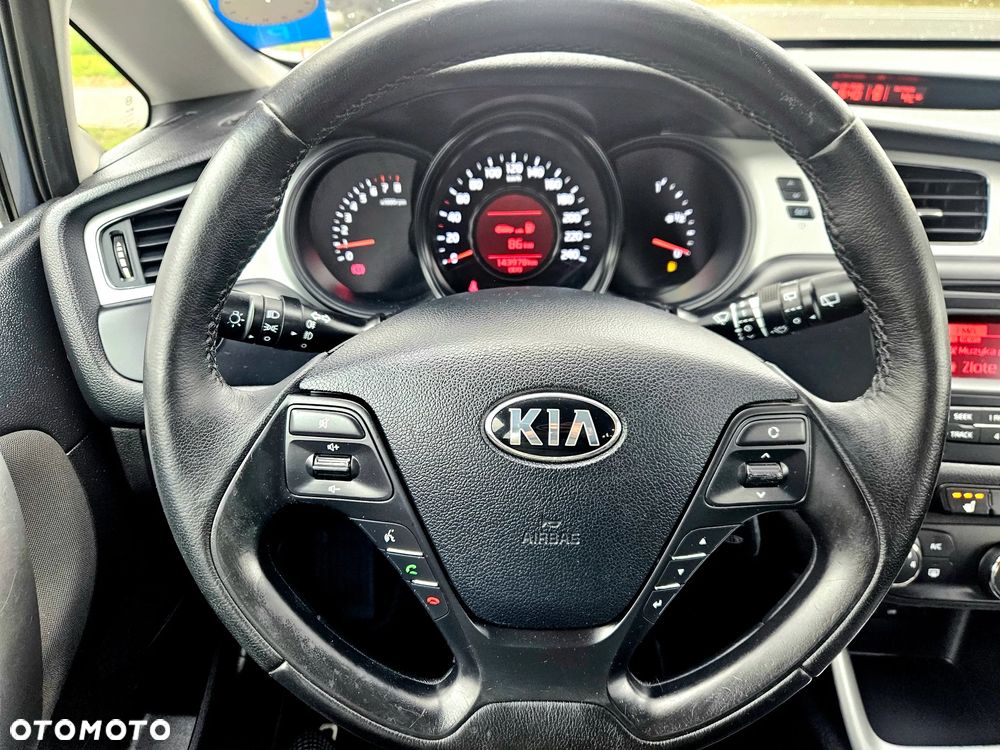 Kia Ceed 1.4 CVVT - 19