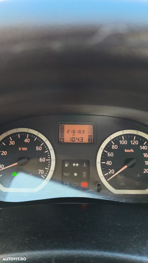 Dacia Logan 1.6 MPI Laureate - 5