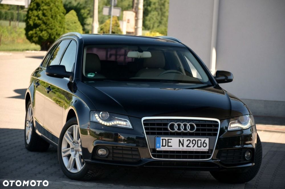 Audi A4 Avant - 1