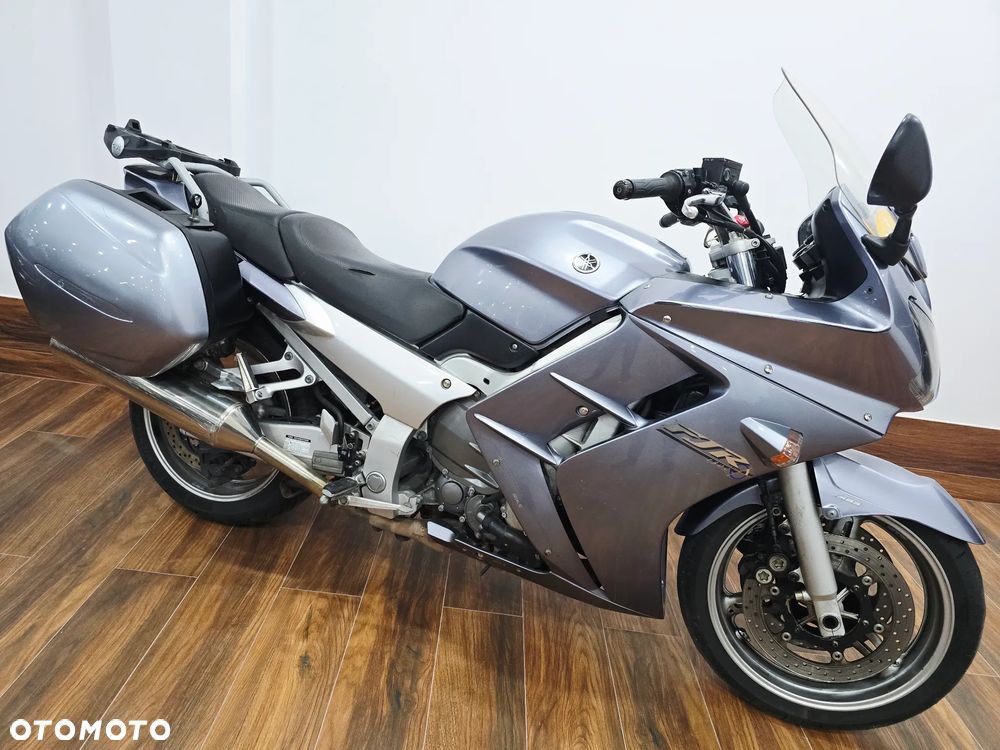 Yamaha FJR - 1