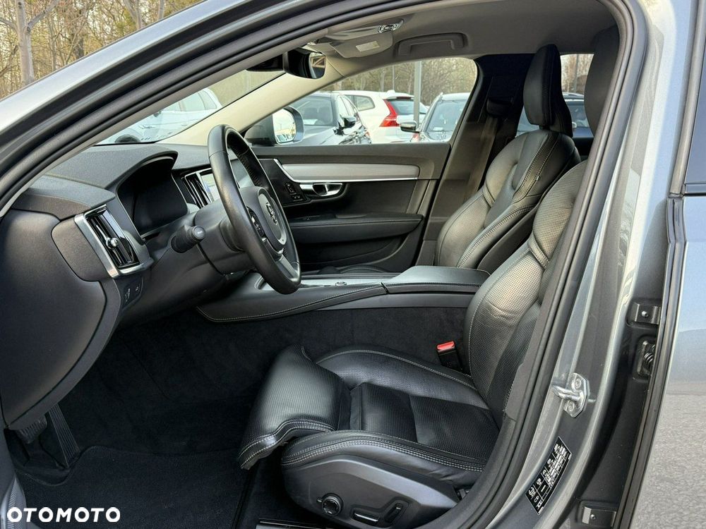 Volvo V90 Cross Country D5 SCR AWD Pro - 13