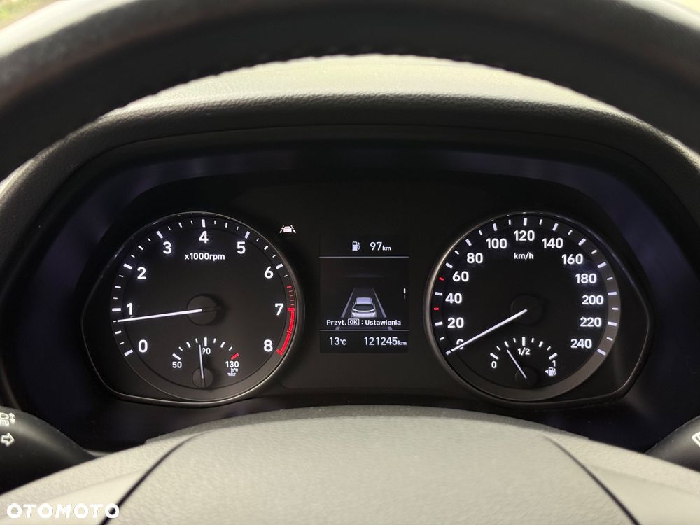 Hyundai i30 1.5 DPI Classic + - 18