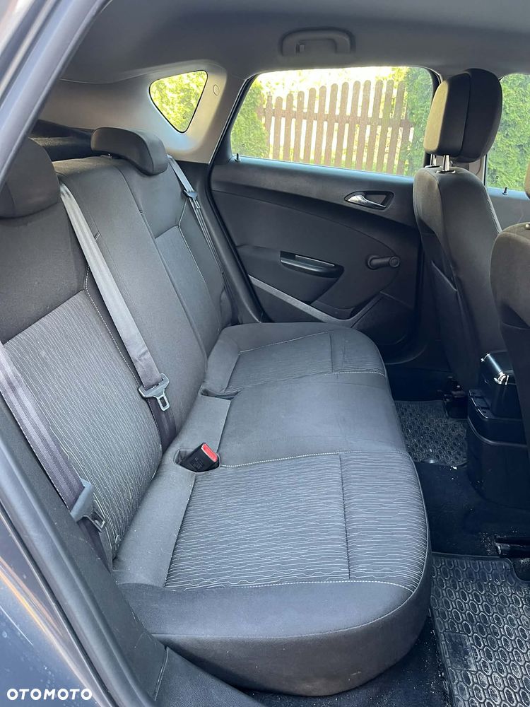 Opel Astra 1.4 T Energy EU6 - 11