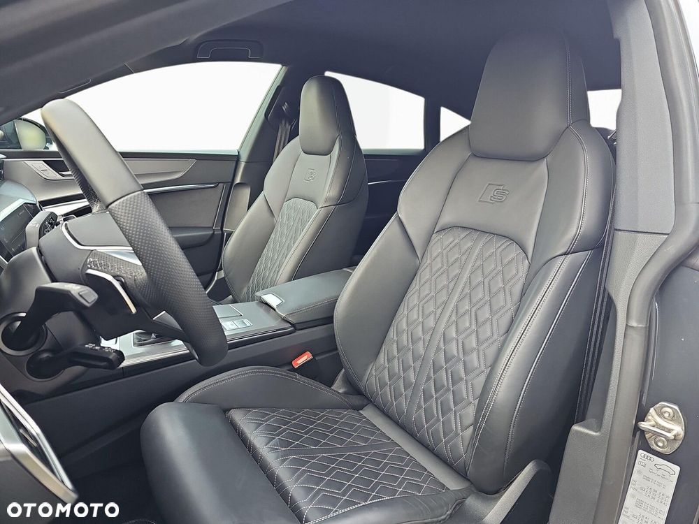 Audi A7 Sportback - 11