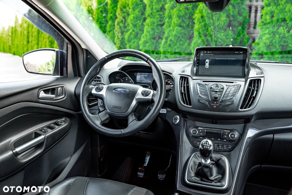 Ford Kuga 2.0 TDCi 4x2 Titanium - 27