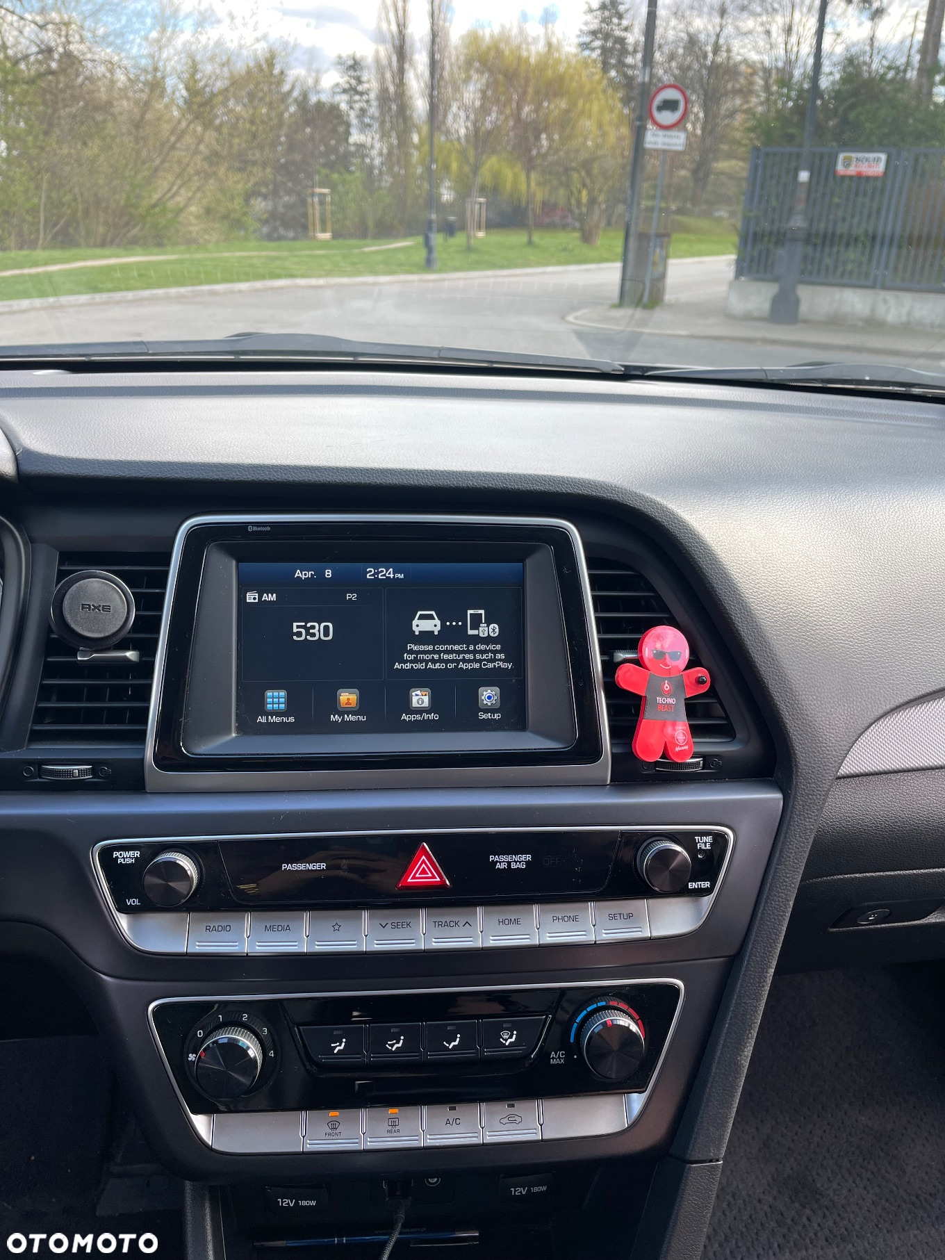 Hyundai Sonata - 18