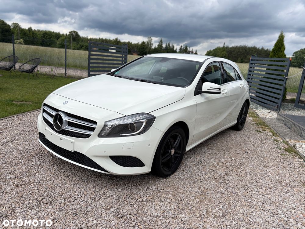 Mercedes-Benz Klasa A 180 BlueEfficiency Edition - 14