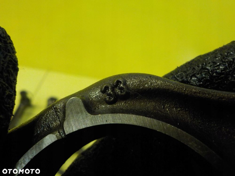 A3 8V GOLF IBIZA OCTAVIA 1.5 TFSI 18r korbowod 33 UK2 1L 04EAM - 12