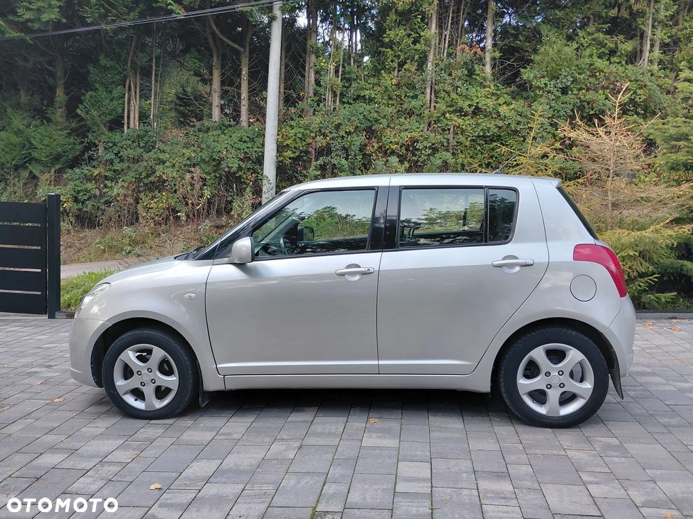 Suzuki Swift - 8