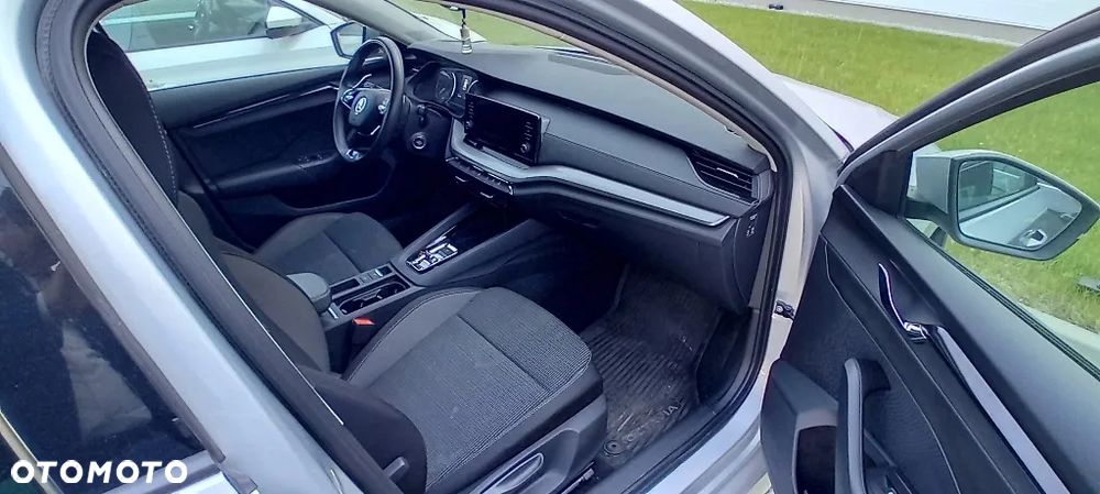 Skoda Octavia 2.0 TDI SCR Ambition DSG - 20