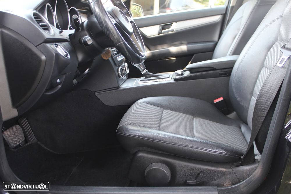 Mercedes-Benz C 220 Station CDI DPF Auto BlueEFFICIENCY Avantgarde - 11