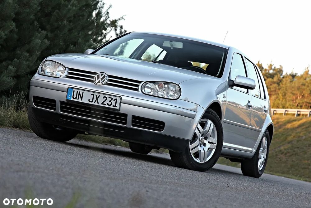 Volkswagen Golf 1.6 Comfortline - 2