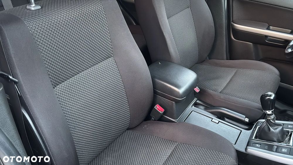 Suzuki Grand Vitara 1.9 DDiS Comfort DPF - 21