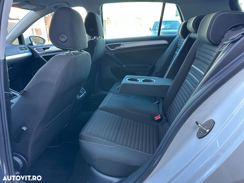 Volkswagen Golf 1.4 TSI BlueMotion Technology Cup - 20