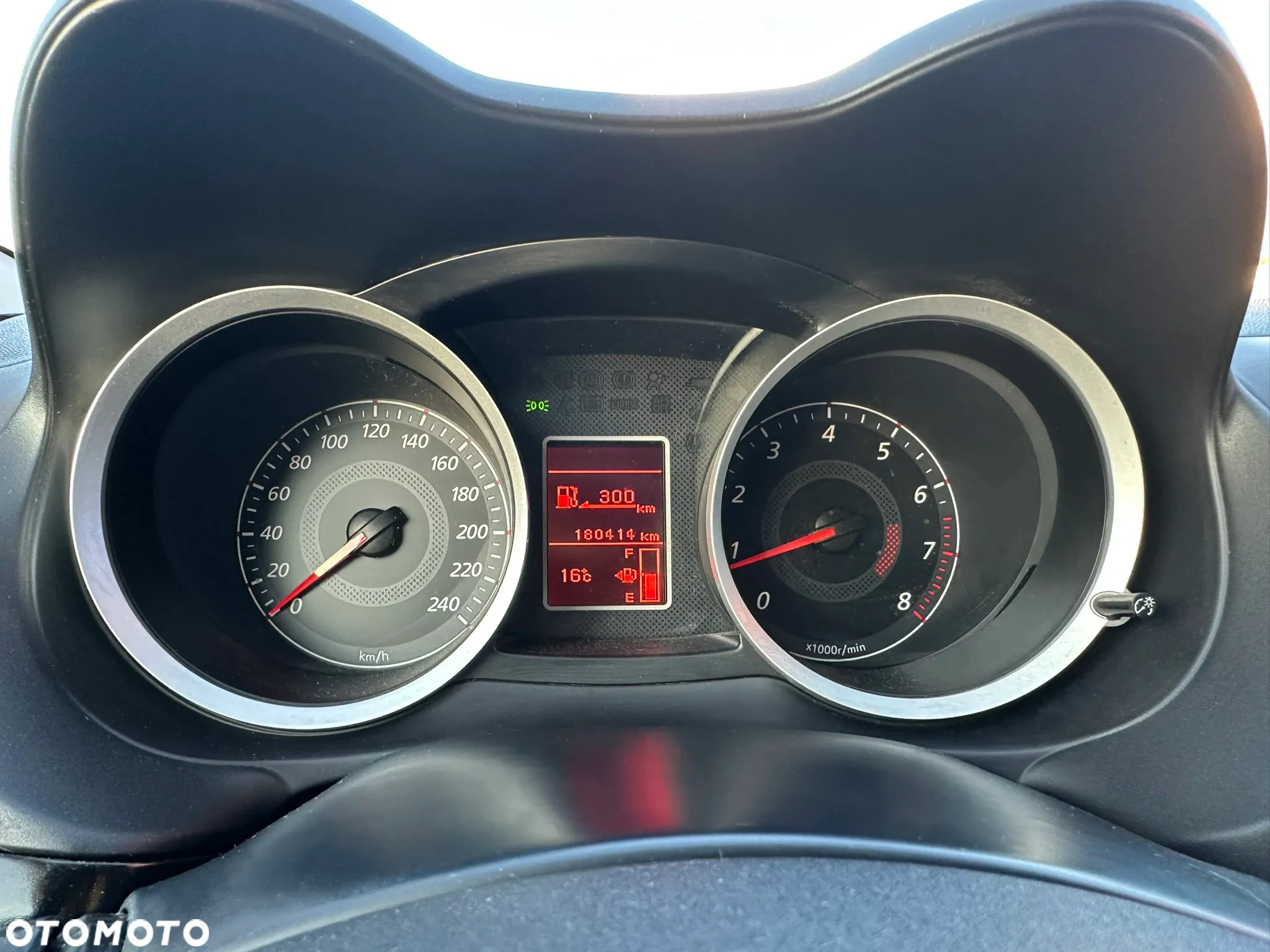 Mitsubishi Lancer 1.5 Invite - 13