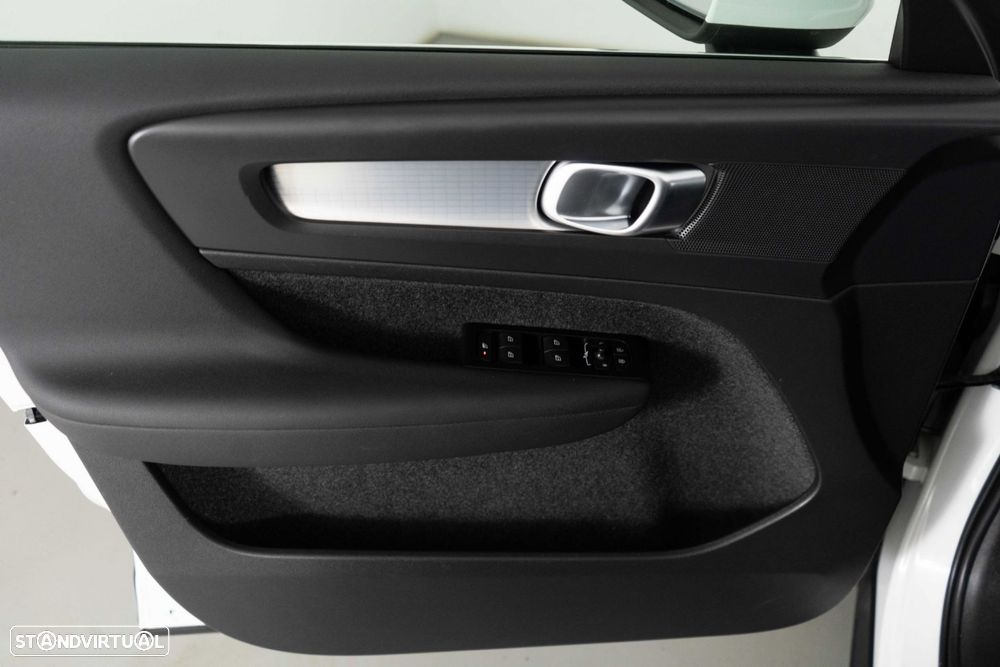 Volvo XC 40 1.5 T4 PHEV Inscription Expression - 24