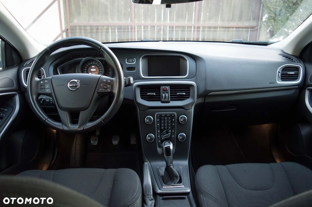 Volvo V40 D2 Drive-E Kinetic - 12