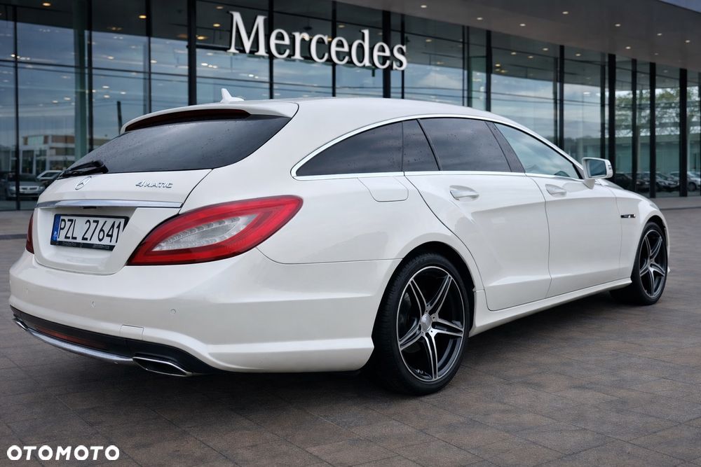Mercedes-Benz CLS 500 BlueEffICIENCY - 8