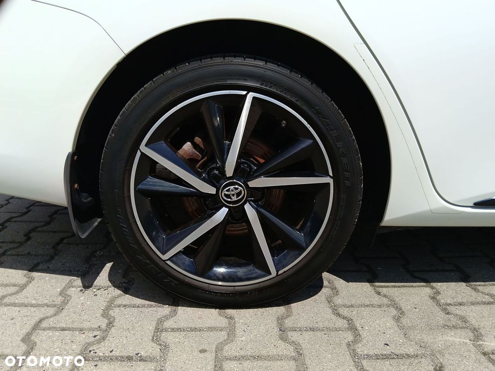 Toyota Auris - 17
