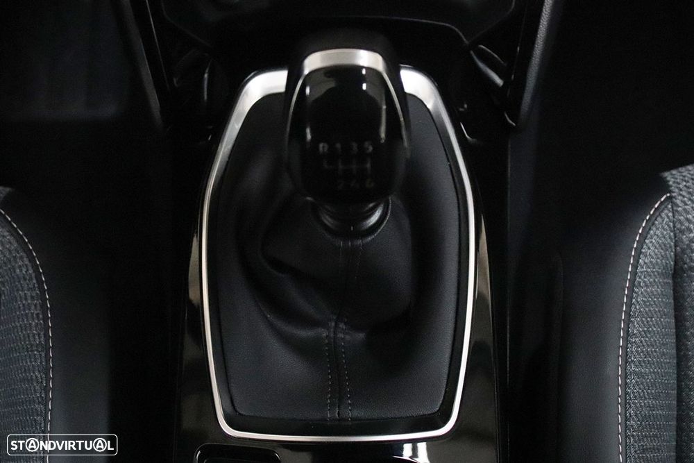 Peugeot 2008 1.2 PureTech Allure - 13