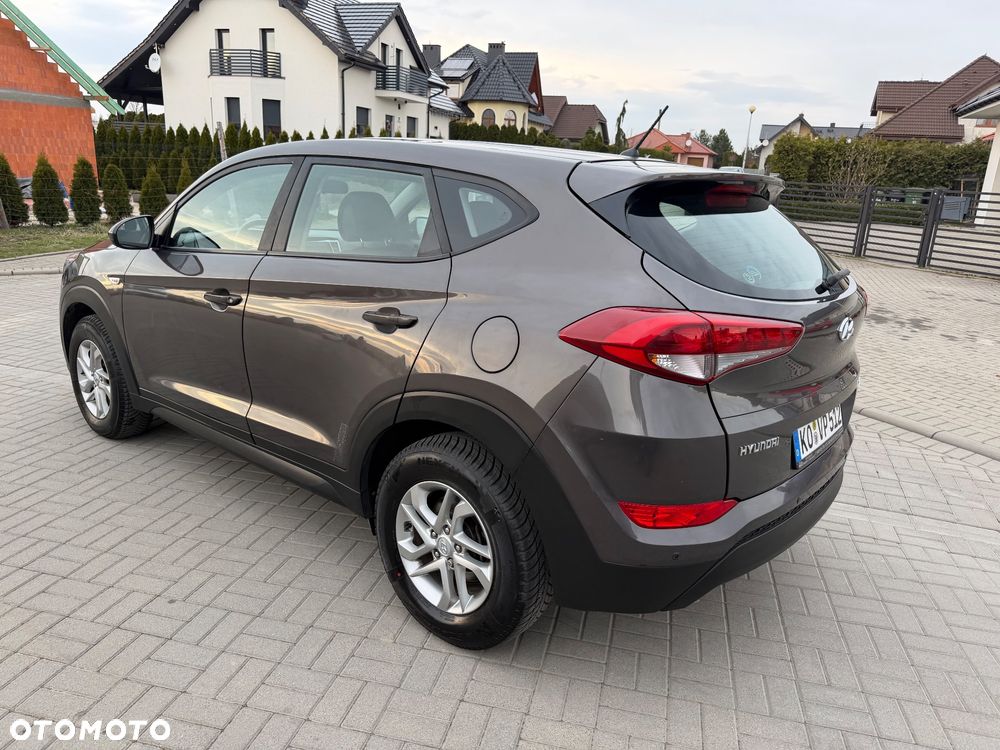 Hyundai Tucson blue 1.6 CRDi 2WD Style - 11