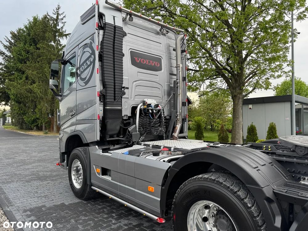 Volvo FH 500 /6X4 /BEZ I-SAVE/PODNOSZONA OŚ/REGULOWANE SIODŁO/CAŁE NA PODUCHACH/ RETARDER / Z NIEMIEC - 20