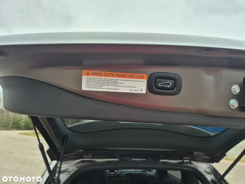 Mitsubishi Outlander Instyle + - 14