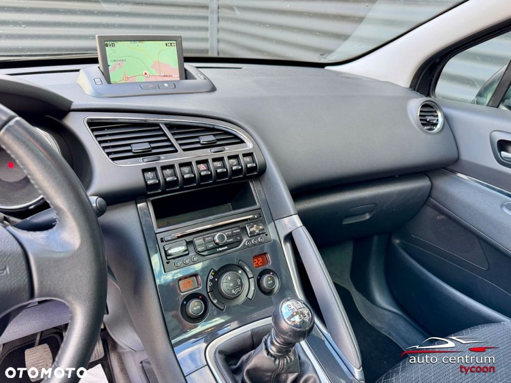 Peugeot 3008 - 19