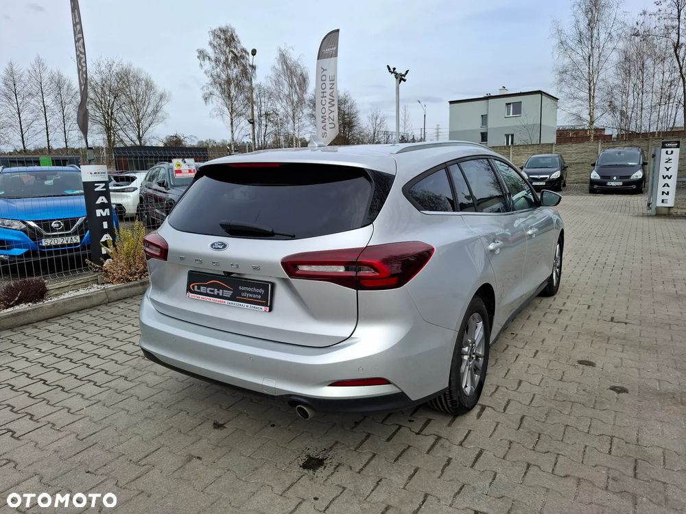 Ford Focus SW - 29