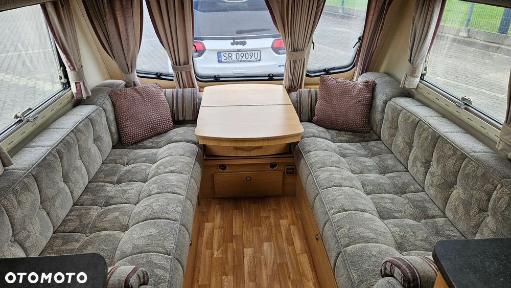 Coachman Pastiche - 5