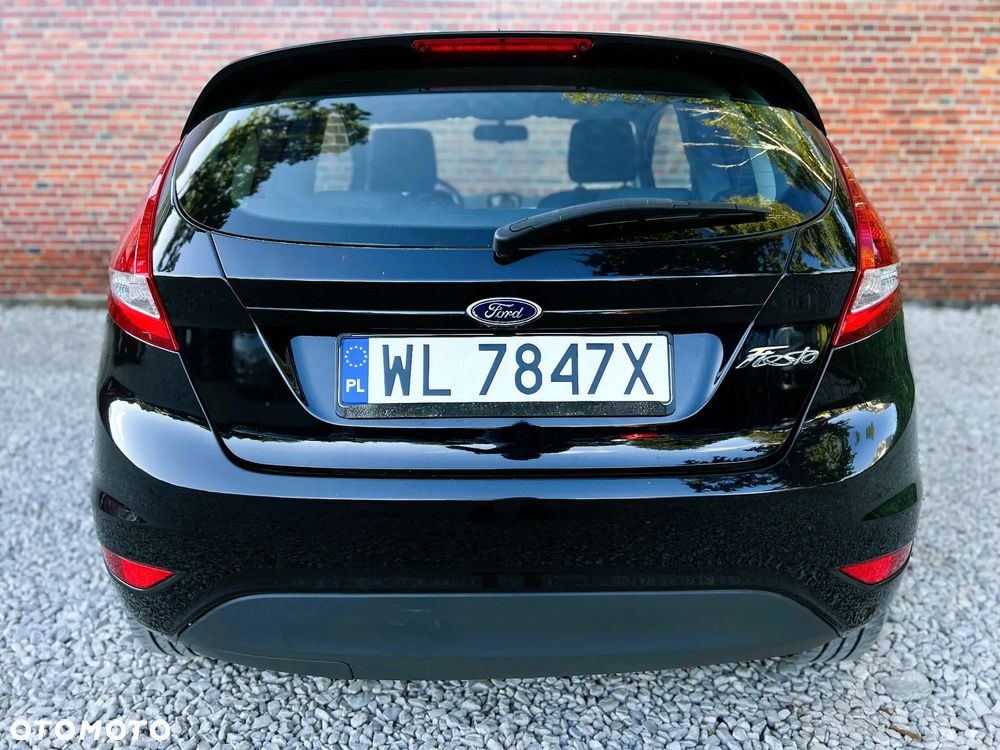 Ford Fiesta - 27