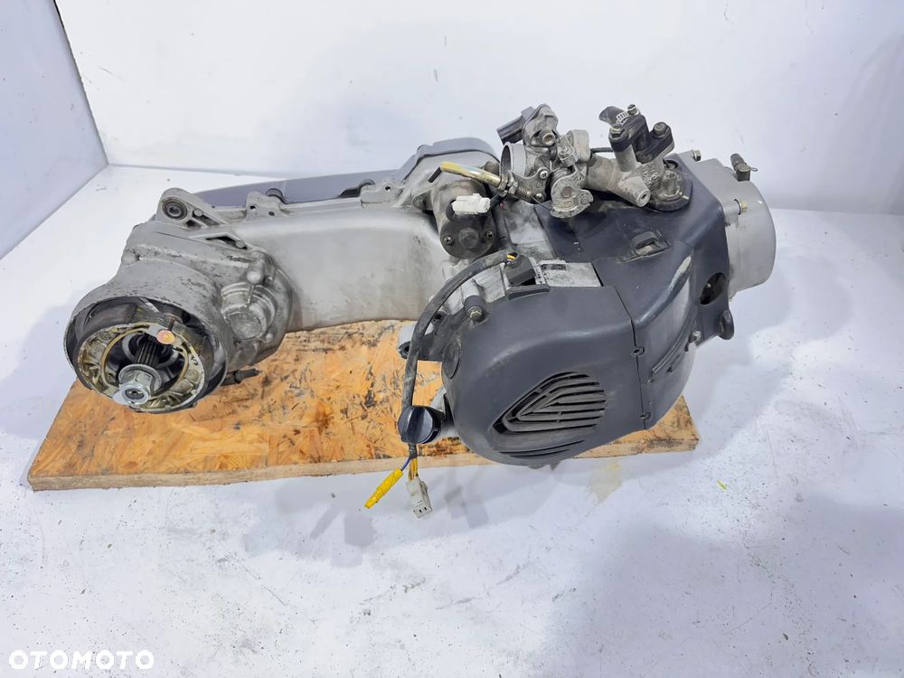 Silnik Peugeot Django 50 - 9