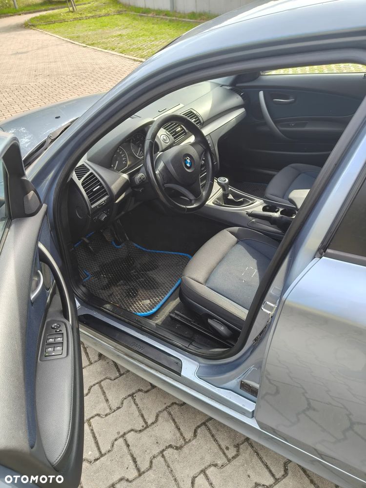 BMW Seria 1 - 17