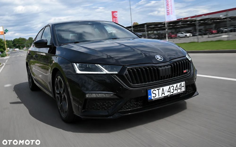 Skoda Octavia 2.0 TDI RS DSG - 1