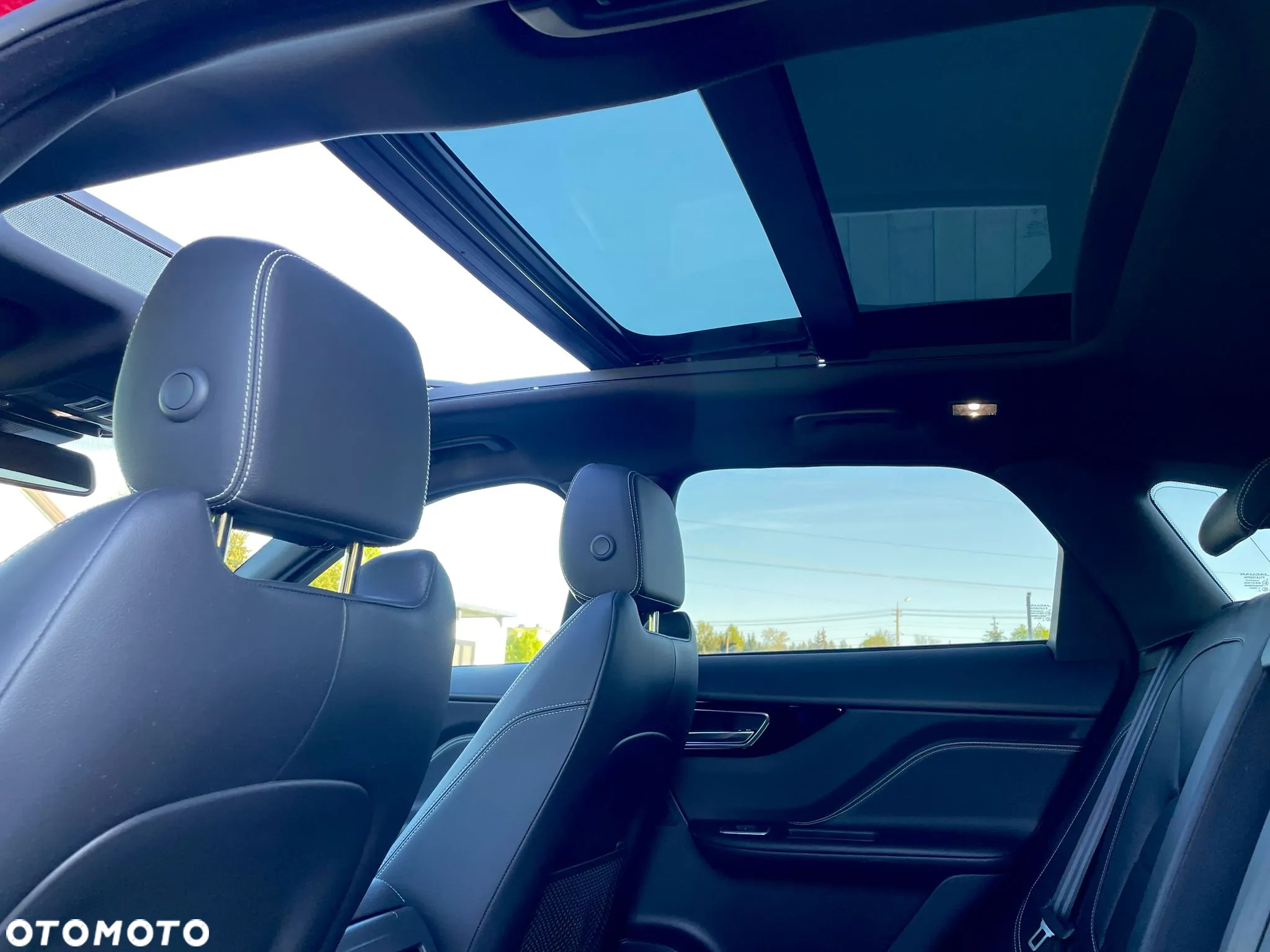 Jaguar F-Pace 2.0 i4D AWD R-Sport - 13