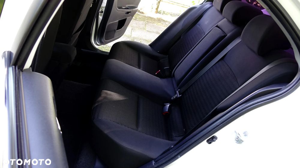 Mitsubishi Lancer 1.6 ClearTec Invite - 9
