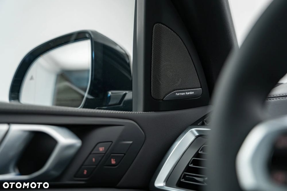 BMW X5 xDrive30d - 36