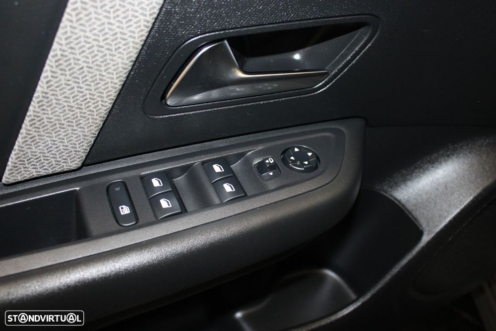 Citroën C4 1.5 BlueHDi Feel EAT8 - 24