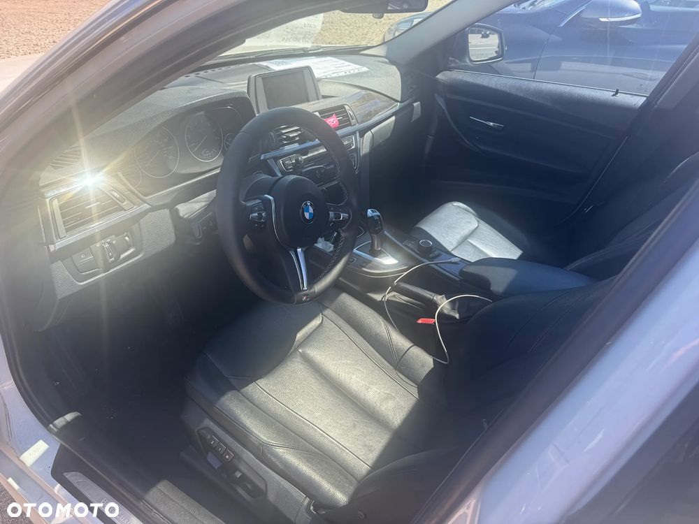 BMW Seria 3 328i Luxury Line - 8