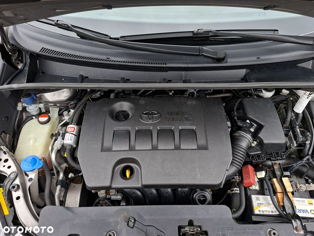 Toyota Verso 1.8 5-Sitzer Executive - 29