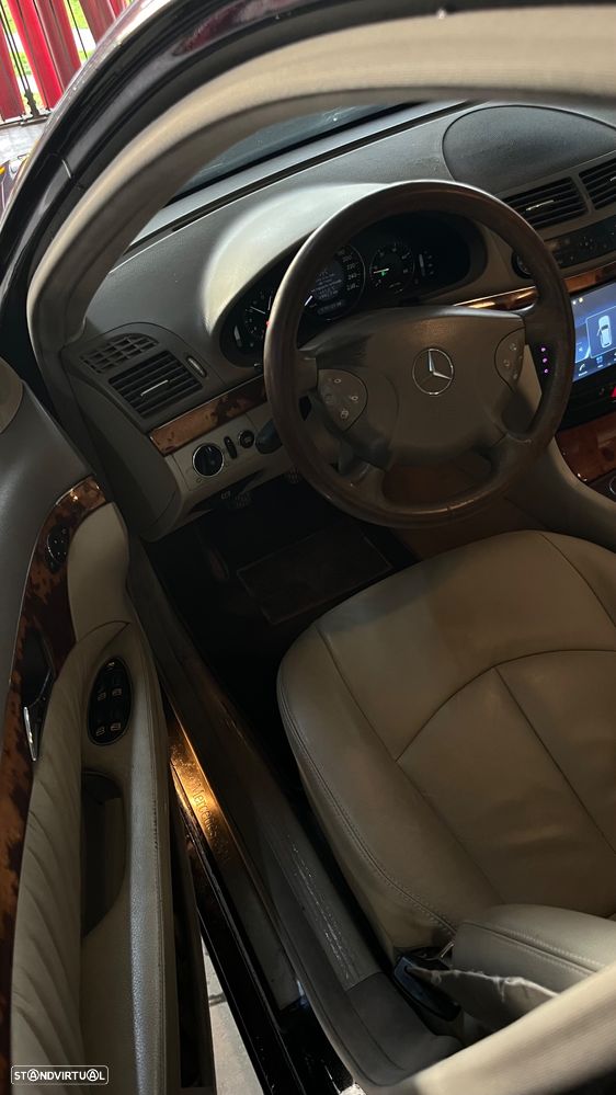 Mercedes-Benz E 220 CDI Elegance - 8