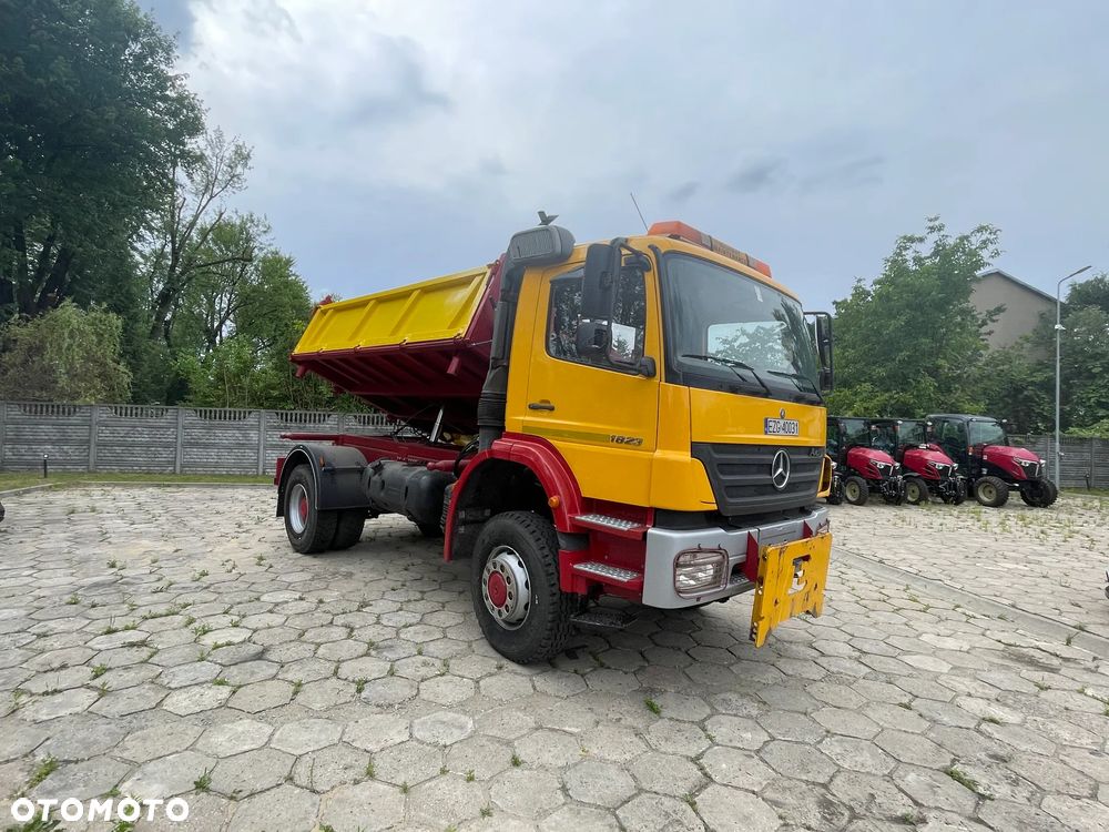 Mercedes-Benz AXOR 1823 4x4 - 4