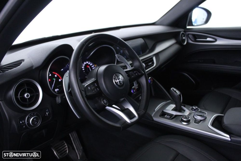 Alfa Romeo Stelvio 2.2 D Sprint AT8 - 21