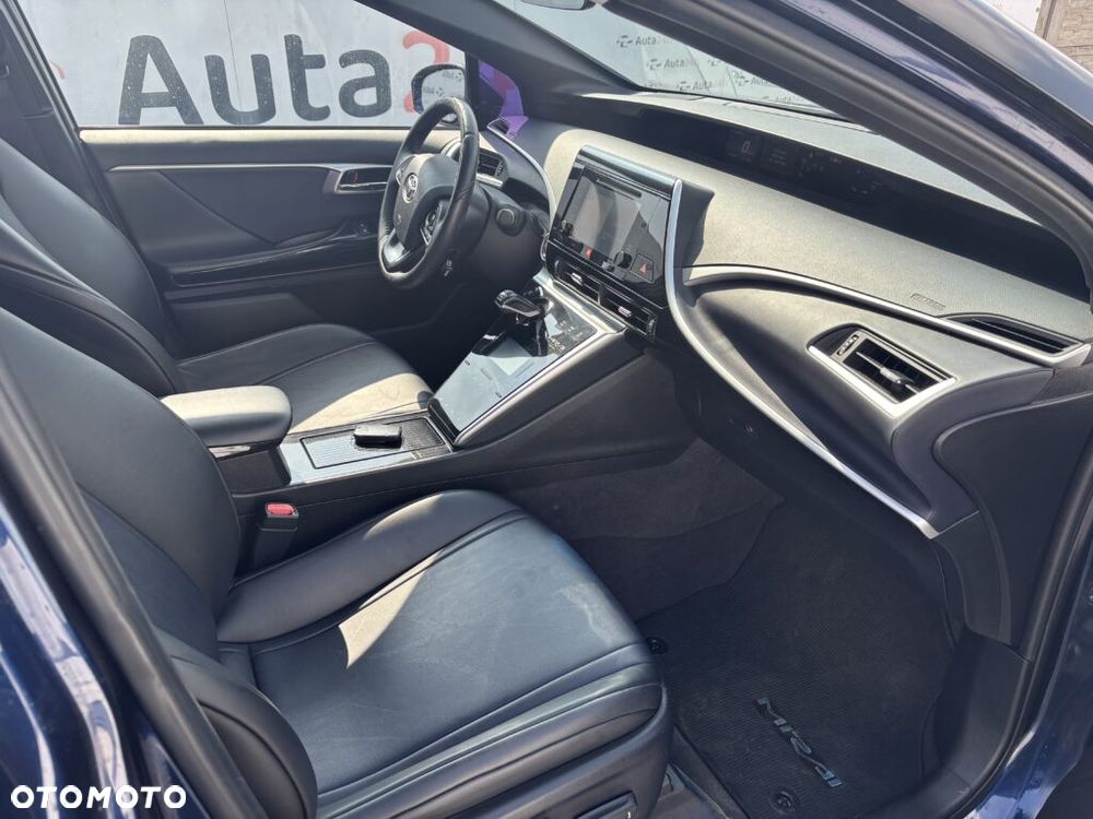 Toyota Mirai - 10
