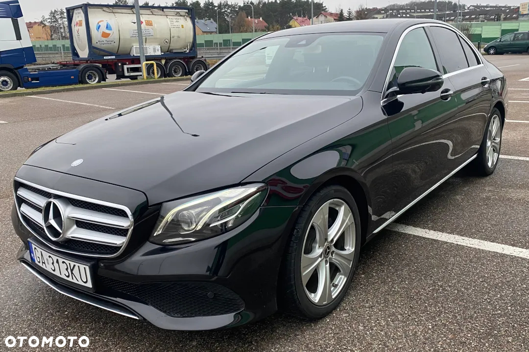 Mercedes-Benz Klasa E 220 d 9G-TRONIC - 2
