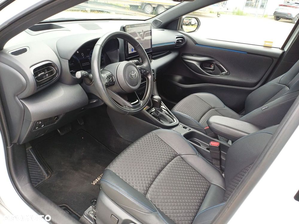 Toyota Yaris Hybrid 1.5 Premiere Edition - 9