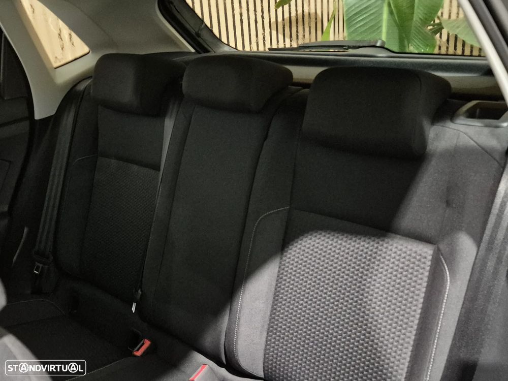 VW Polo 1.0 TSI Confortline - 32