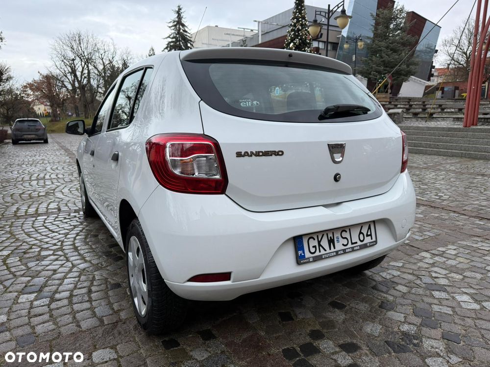 Dacia Sandero 1.2 16V 75 Laureate - 24