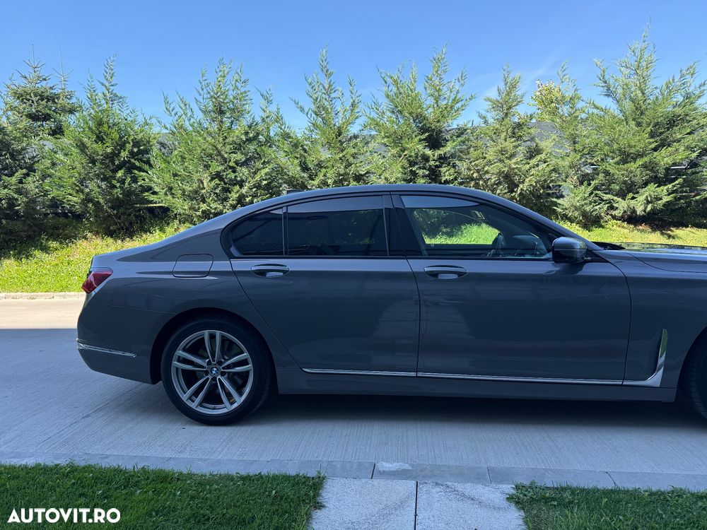 BMW Seria 7 730d xDrive - 11