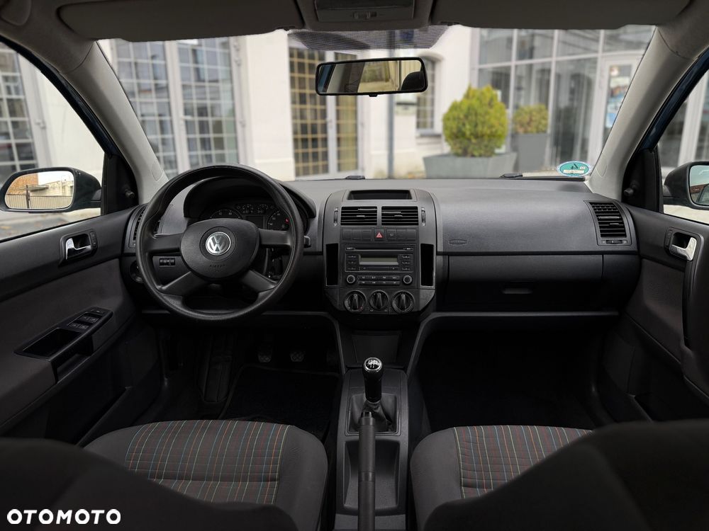 Volkswagen Polo 1.4 16V Comfortline - 7